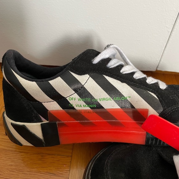 OFF-WHITE Arrows Vulc Low - SIZE 36 - Picture 5 of 10